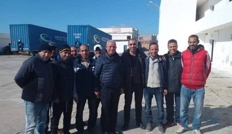 صورة بعد سنتين وسبع أشهر من الخلاف : عودة مصنع سيكوفريب بمنزل جميل الى النشاط